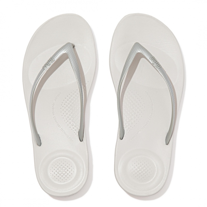 Fitflop Iqushion Ergonomc Women's Flip Flops Silver | IE-QRMU-87306