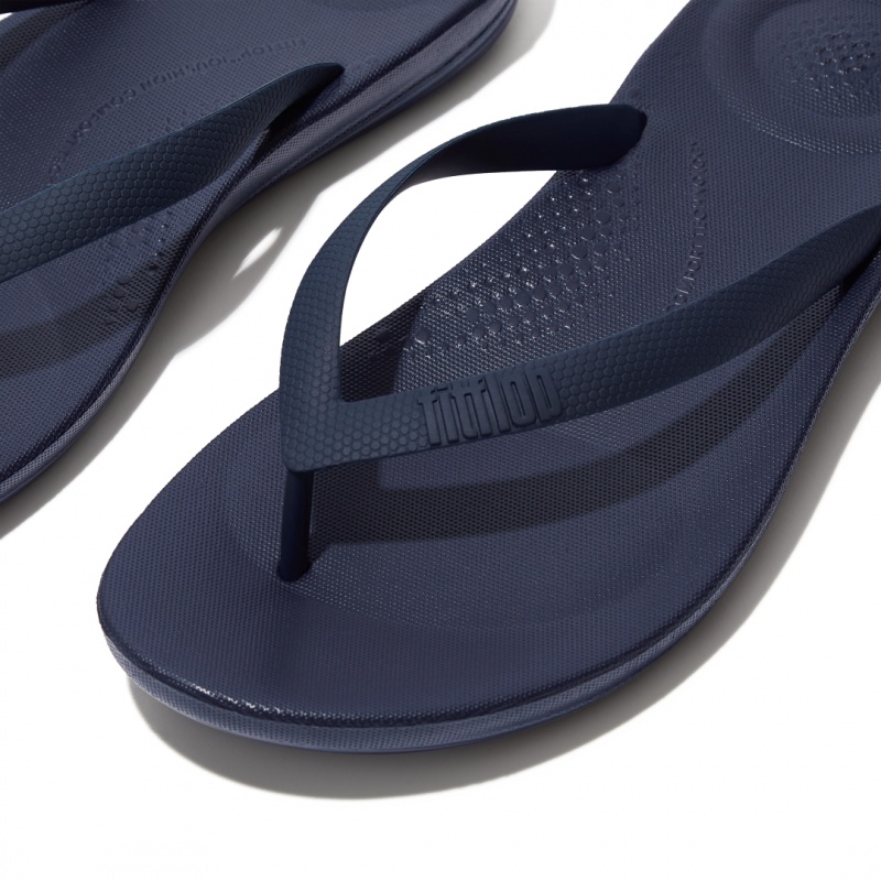 Fitflop Iqushion Rubber Men's Flip Flops Navy | IE-BXQT-92837