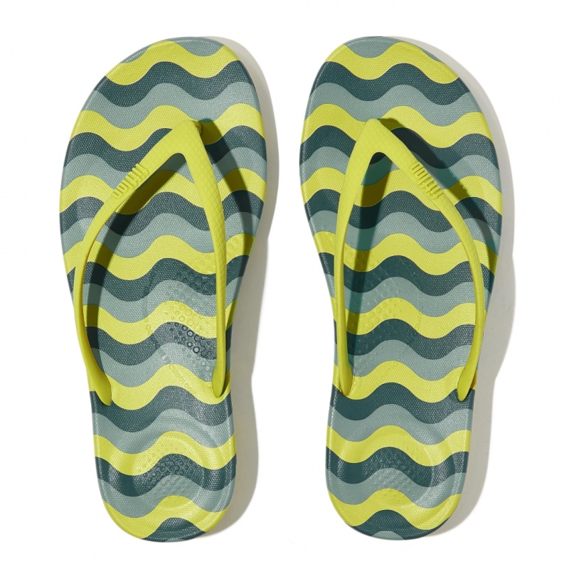 Fitflop Iqushion Snake Embossed Rubber Tpu Flip Flops Women's Flip Flops Light Green | IE-NPUC-50946